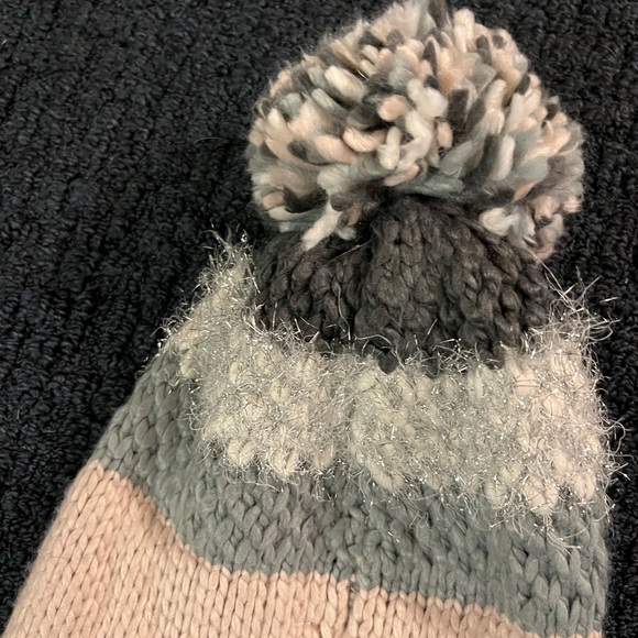 Betsy Johnson Hat - Picture 6 of 6